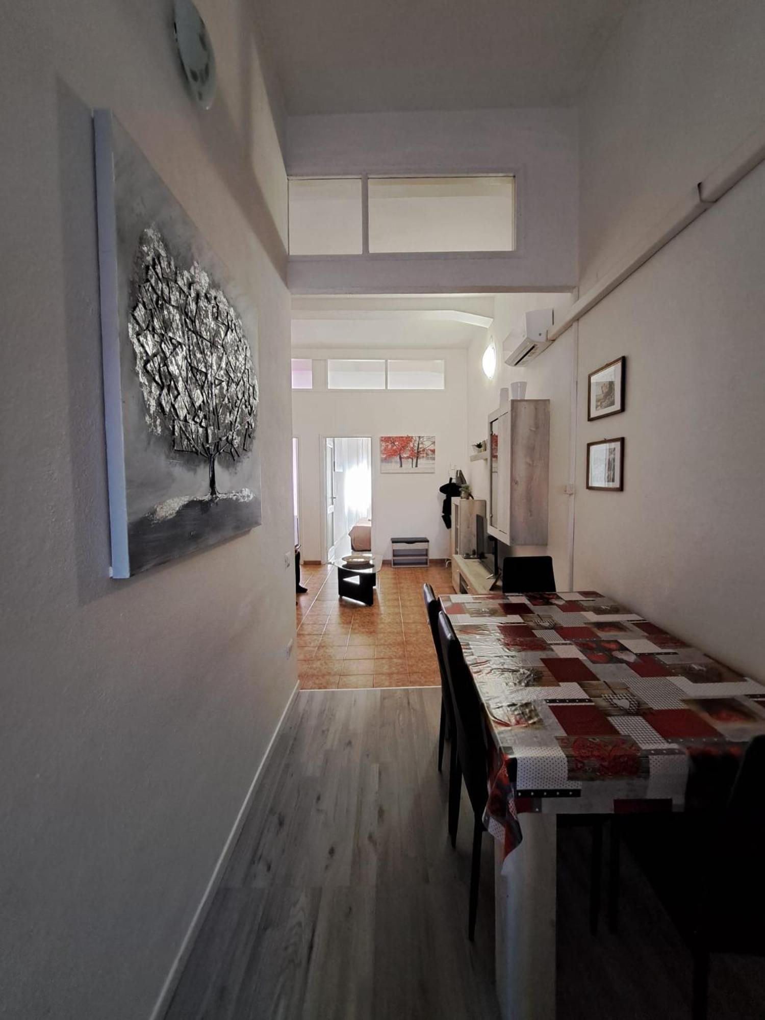 Apartamento Vacanze - Via Lanusei